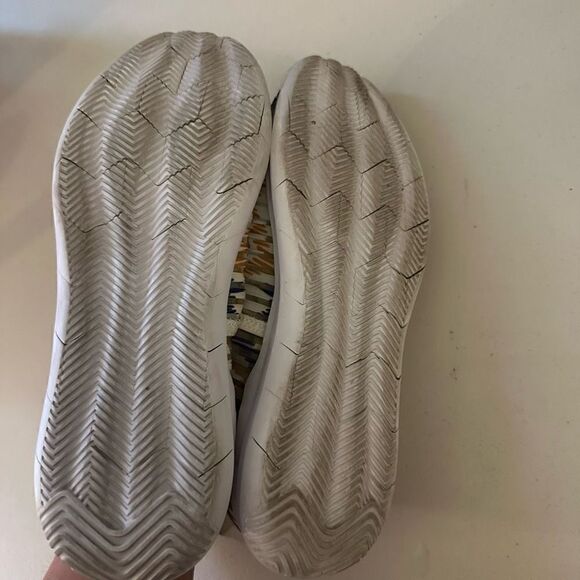 Propét Women's Travelbound Soleil Slip-on 10 - Picture 9 of 9